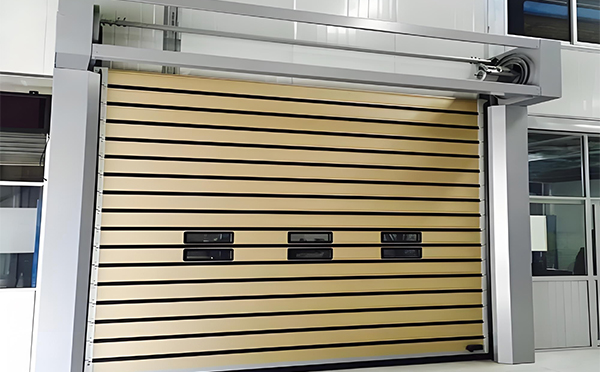 和静硬质快速门