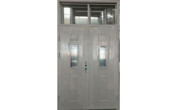 和静学校教室门