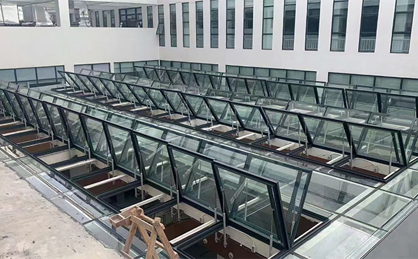 百安科技有限公司近期和静排烟窗项目案例分享